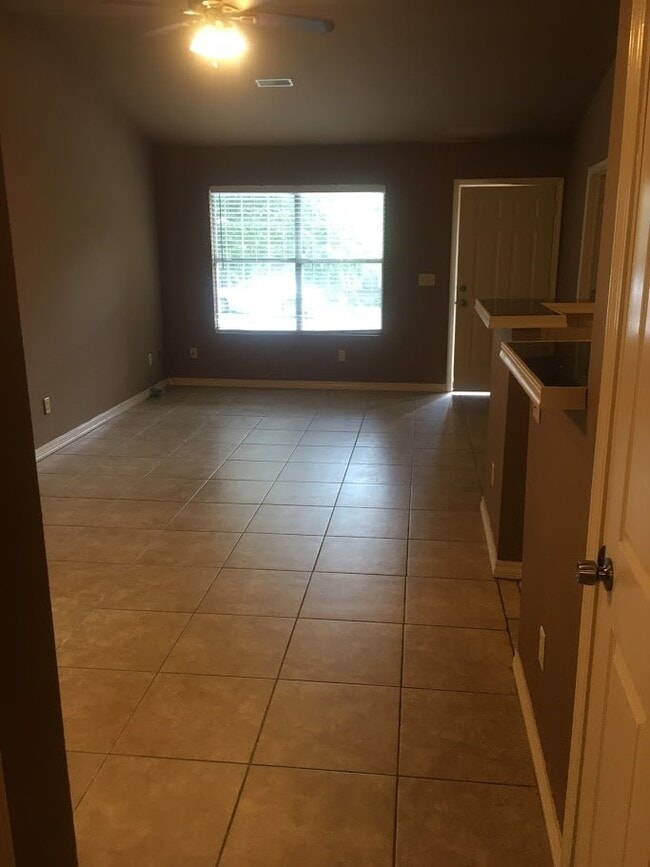 Photo - Storer Ave Unidad 721 Storer Ave