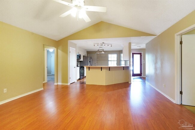 Photo - 2009 Coral St