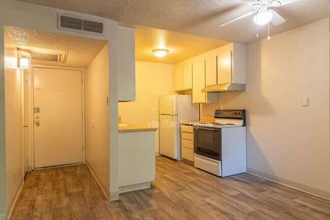 4332 Pacific Ave Unit 54