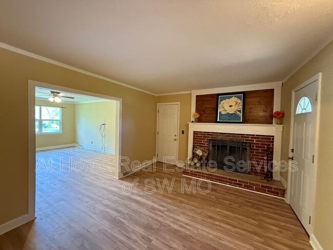 Photo - 516 E Stanford St