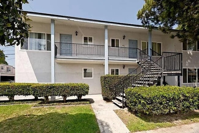 200 Chester Way