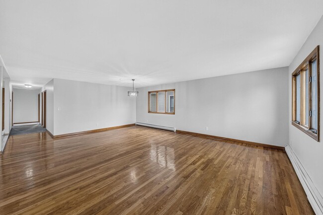 Photo - 612 72nd St Unit 2
