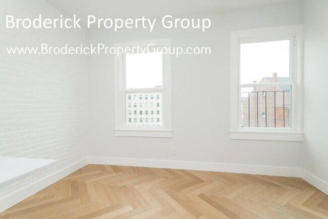 Photo - 457 Massachusetts Ave