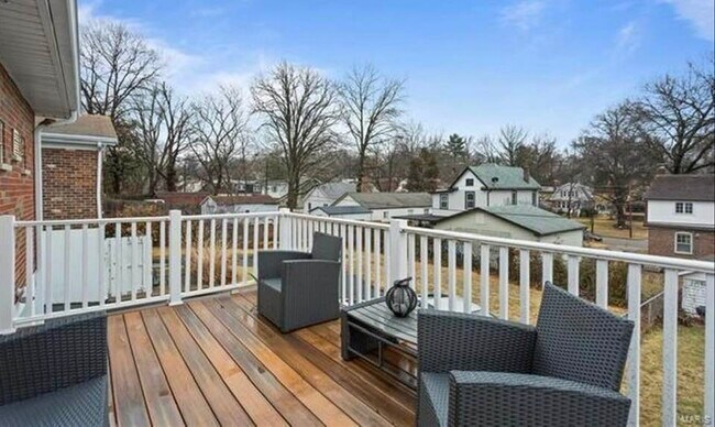 Photo - 7426 Lindbergh Dr