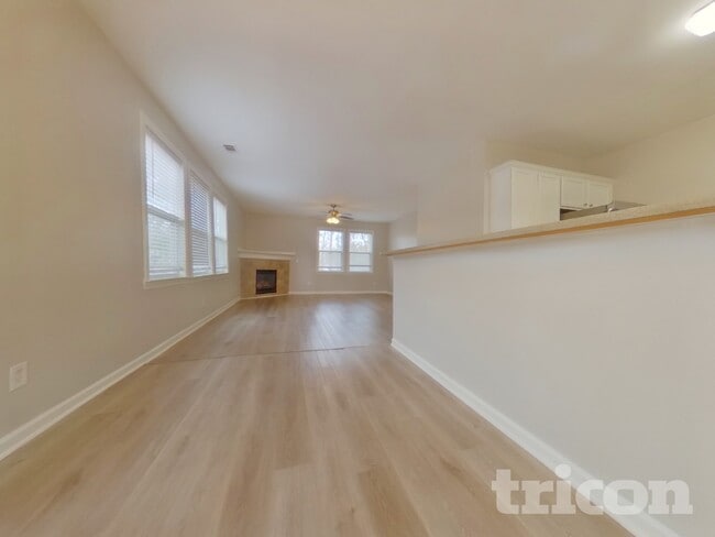 Photo - 5275 Argyll Ln