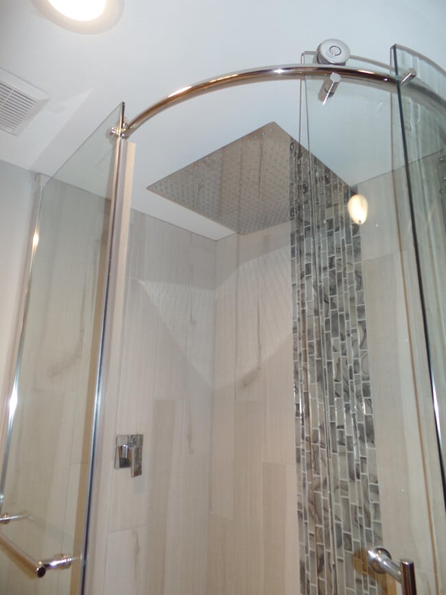 Photo - 2851 N Oakland Forest Dr