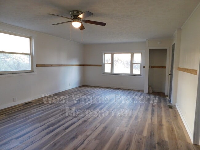 Photo - 417 Montana St