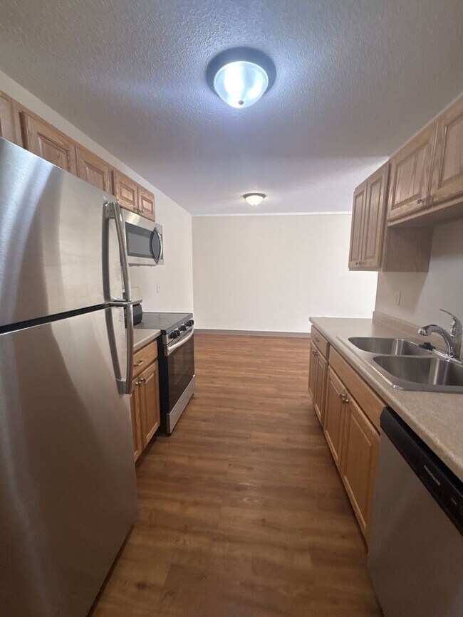 Photo - Ridgewood Apartments