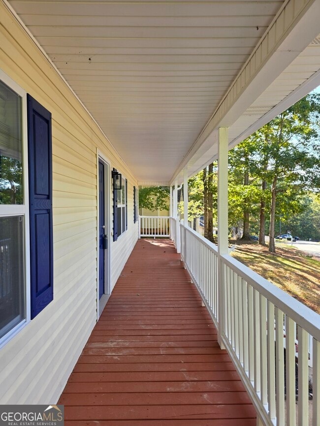 Photo - 294 Spring Leaf Dr