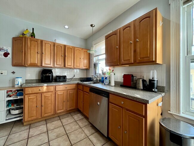 Photo - 83 Wensley St Unit 3