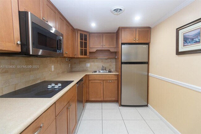 Photo - 2841 NE 163rd St Unit 706