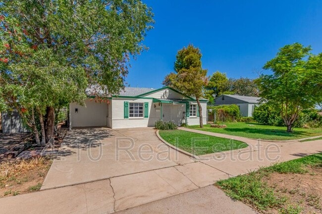 Photo - 208 W Glenrosa Ave