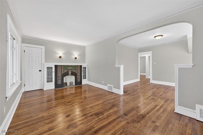 Photo - 10608 Wadsworth Ave