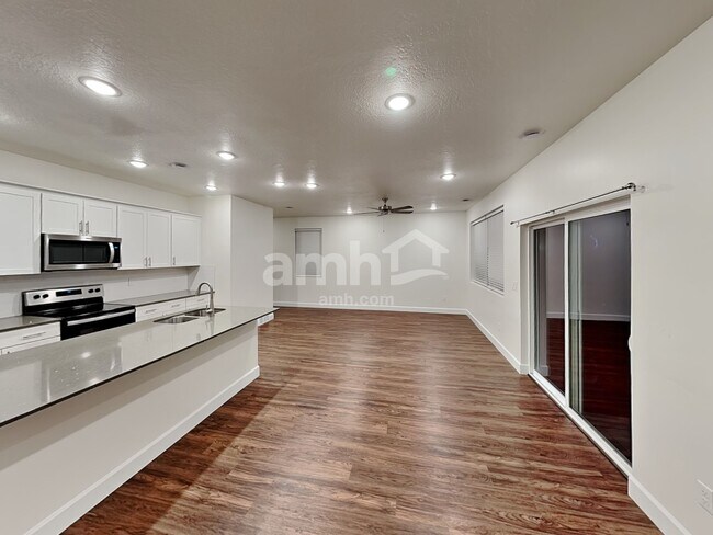 Photo - 278 Allen Ln