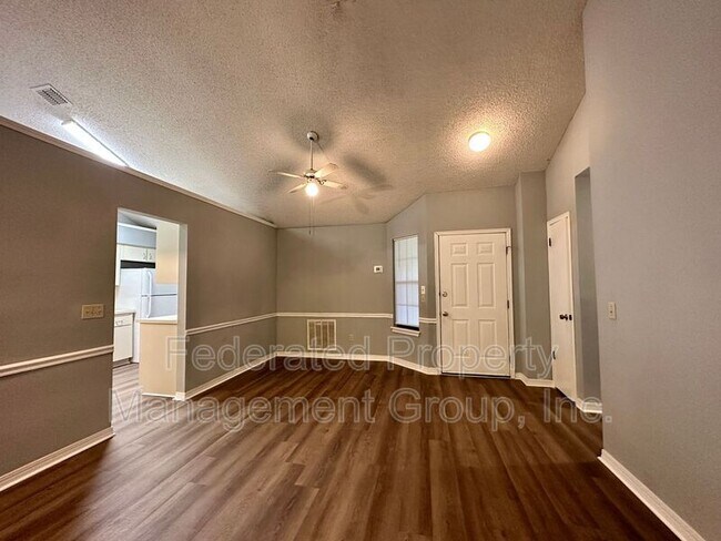 Photo - 1680 Sandy Hollow Loop