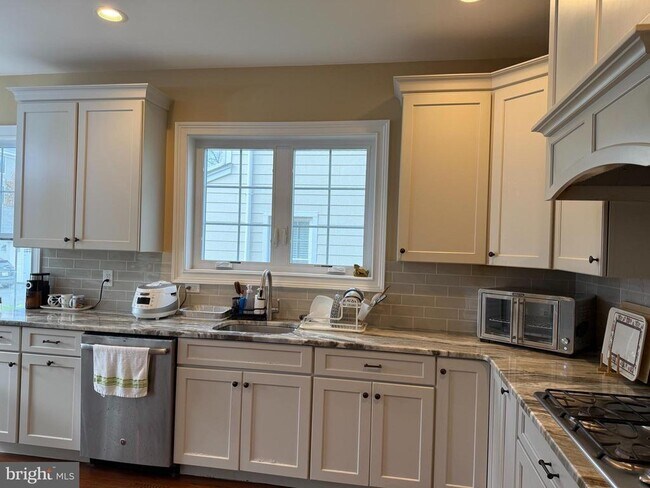 Photo - 10 Harris Rd