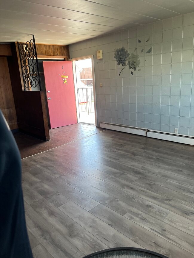 Photo - 220 N 4th St Unit #6