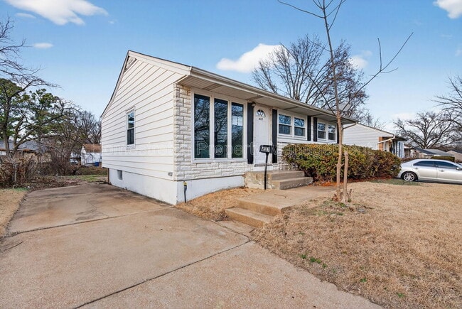 Photo - 437 Lancashire Rd