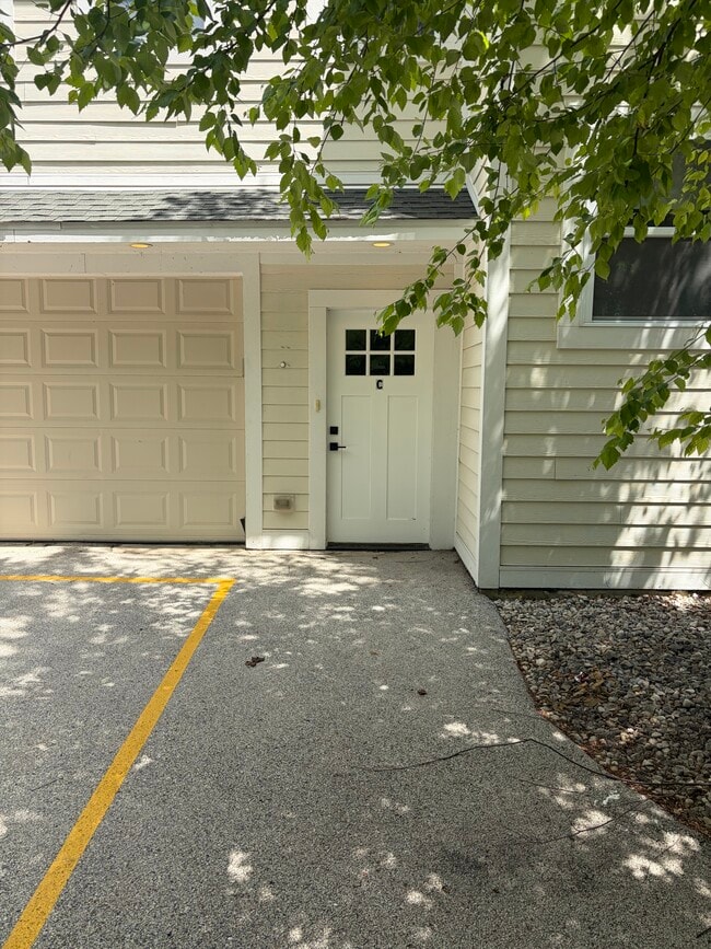Photo - 3949 S Packard Ave