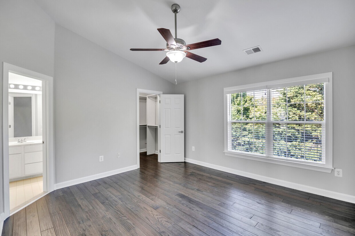 Photo - 15598 Avocet Loop (Woodbridge, VA)