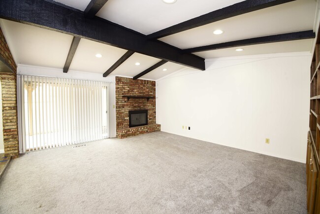 Photo - 7811 South College Ave E