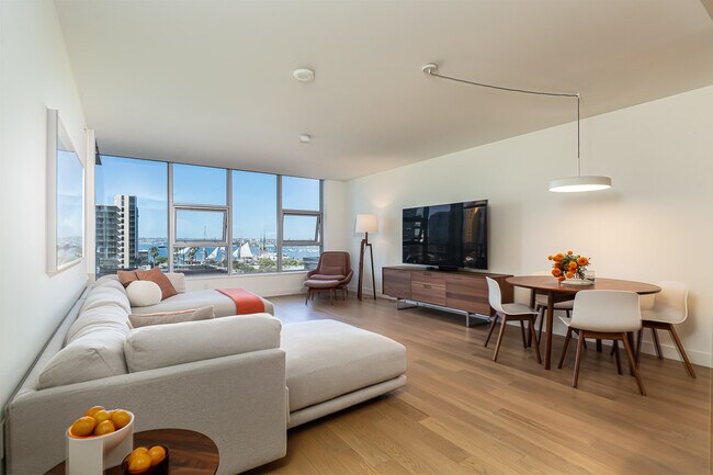 Living Room - 1388 Kettner Blvd Condo Unit 601