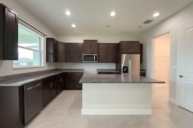 Photo - 5703 Lodgepole Ln