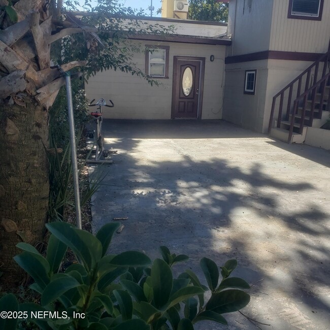 Photo - 3034 Post St