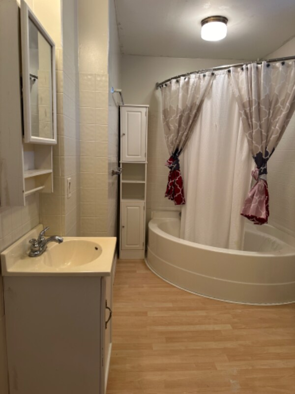 111 S Dakota St Rental House Rental in Conrad, MT