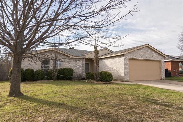 Photo - 841 McCully St