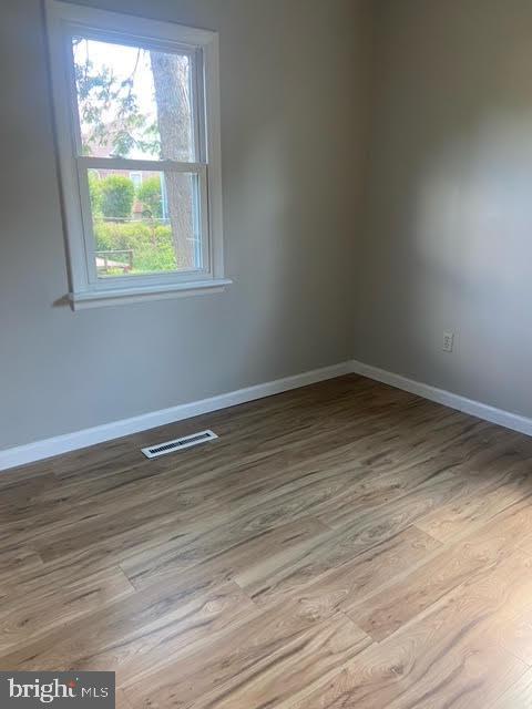 Photo - 4908 Delbrook Rd