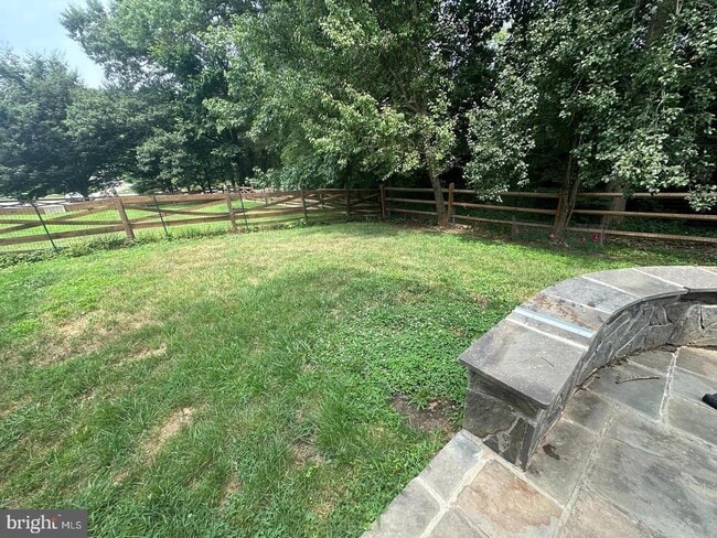 Building Photo - 7505 Redland Park Pl