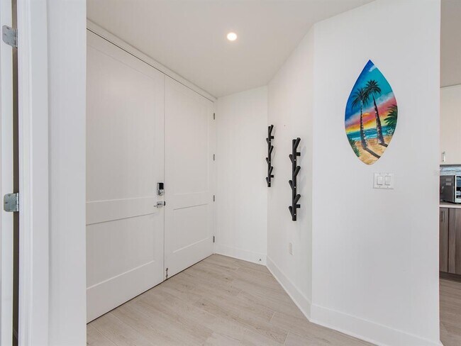 15 Avalon St Unit 701