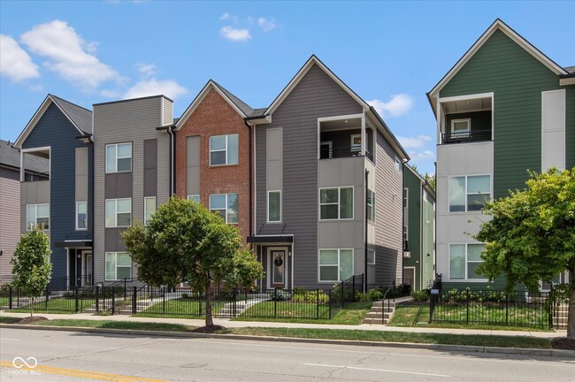 Building Photo - 2135 N College Ave Rental