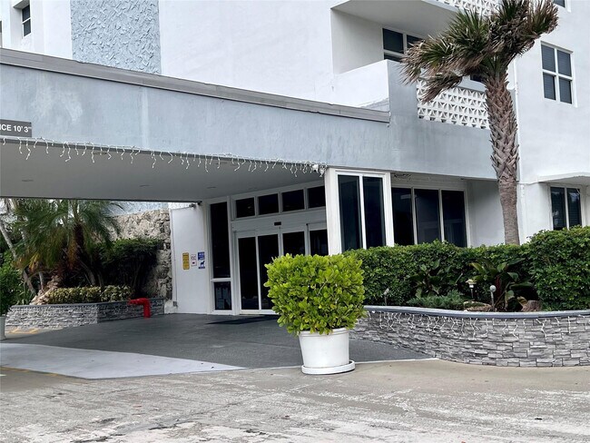 Photo - 4250 Galt Ocean Dr Unit 7K