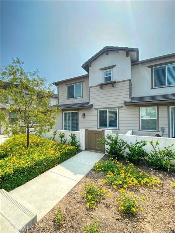 Building Photo - 18098 Burke Ln Rental