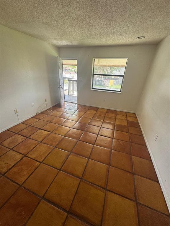 Photo - 6031 Shakerwood Cir Unit 201