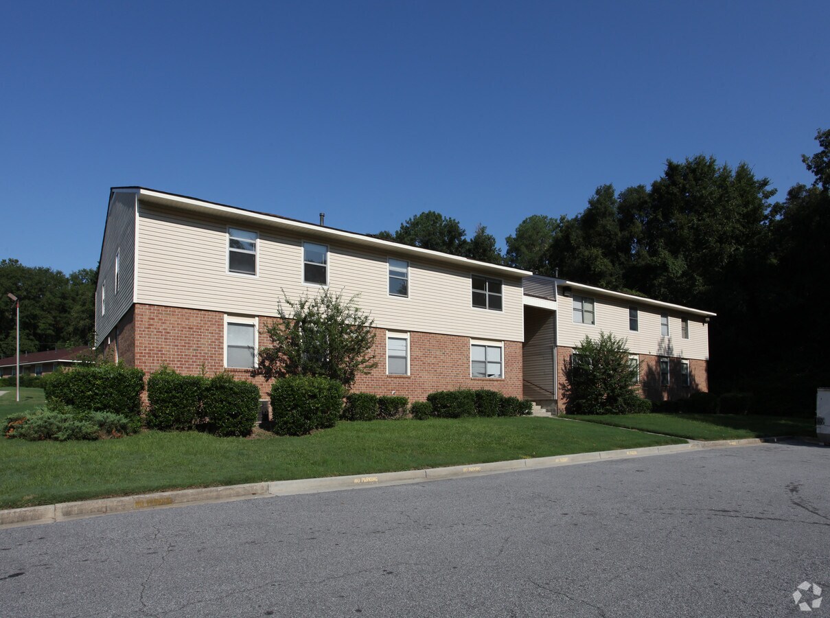 Photo - Parkview Apartments