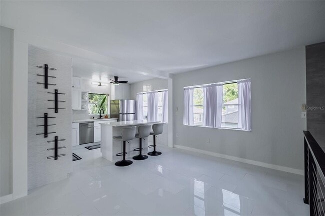 Photo - 1427 Asher Ln
