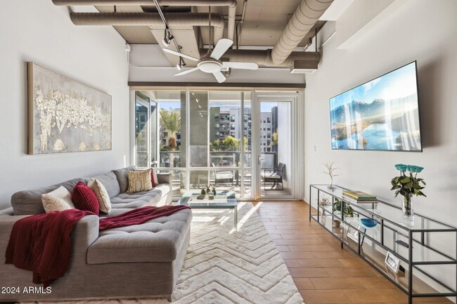 Photo - 1 E Lexington Ave
