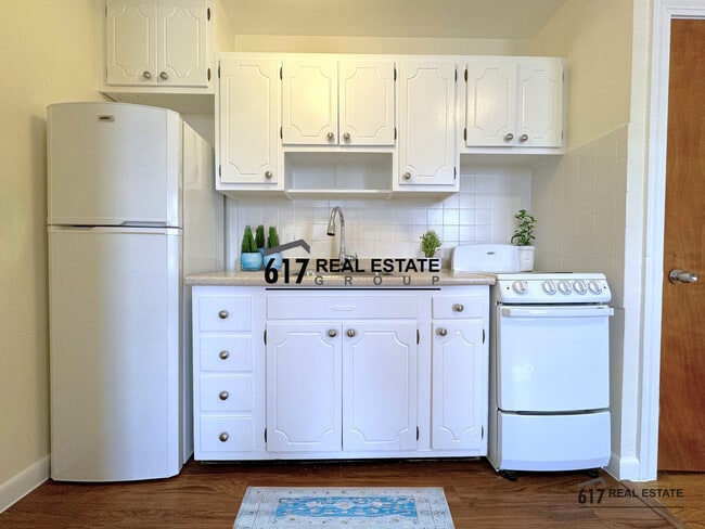 Photo - 160 N Beacon St Unit 16