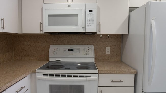400 SW 134th Way Unit 302f
