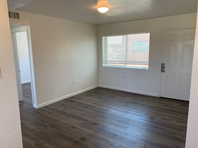 190 W Alamo St Unit A