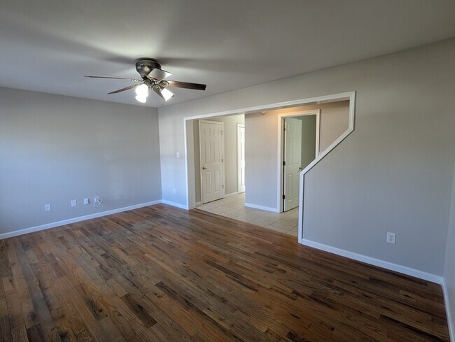 Photo - 37 Walnut Ave NW
