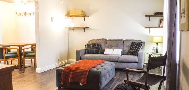 Photo - Parklane Townhomes Unit 3 Bedroom Corner