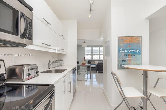 Photo - 100 Lincoln Rd Unit 806