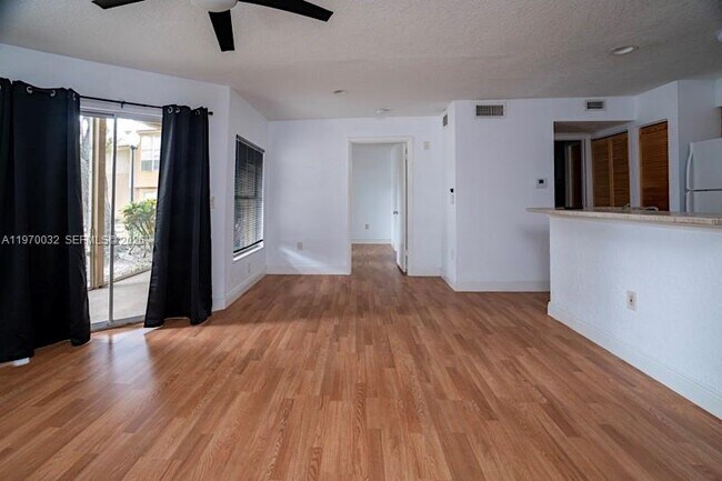 Photo - 4847 Via Palm Lakes Unit 1003