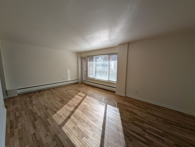 Photo - The Q Apartments