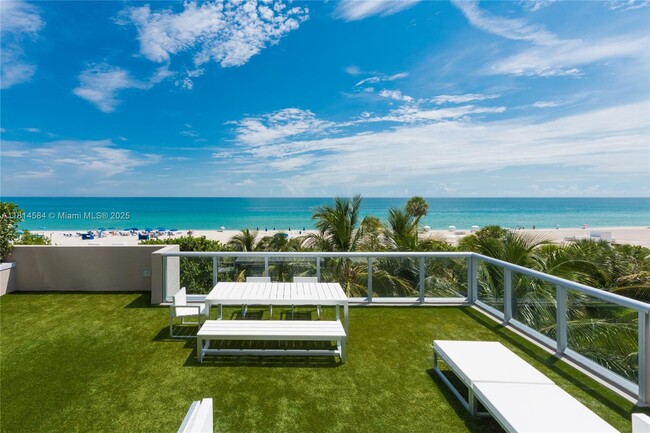 Photo - 3801 Collins Ave Townhome