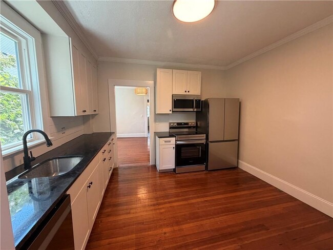 Photo - 7 caswell St